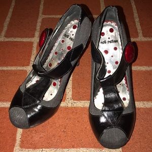 Retro sexy spike T strap heel red, black, grey